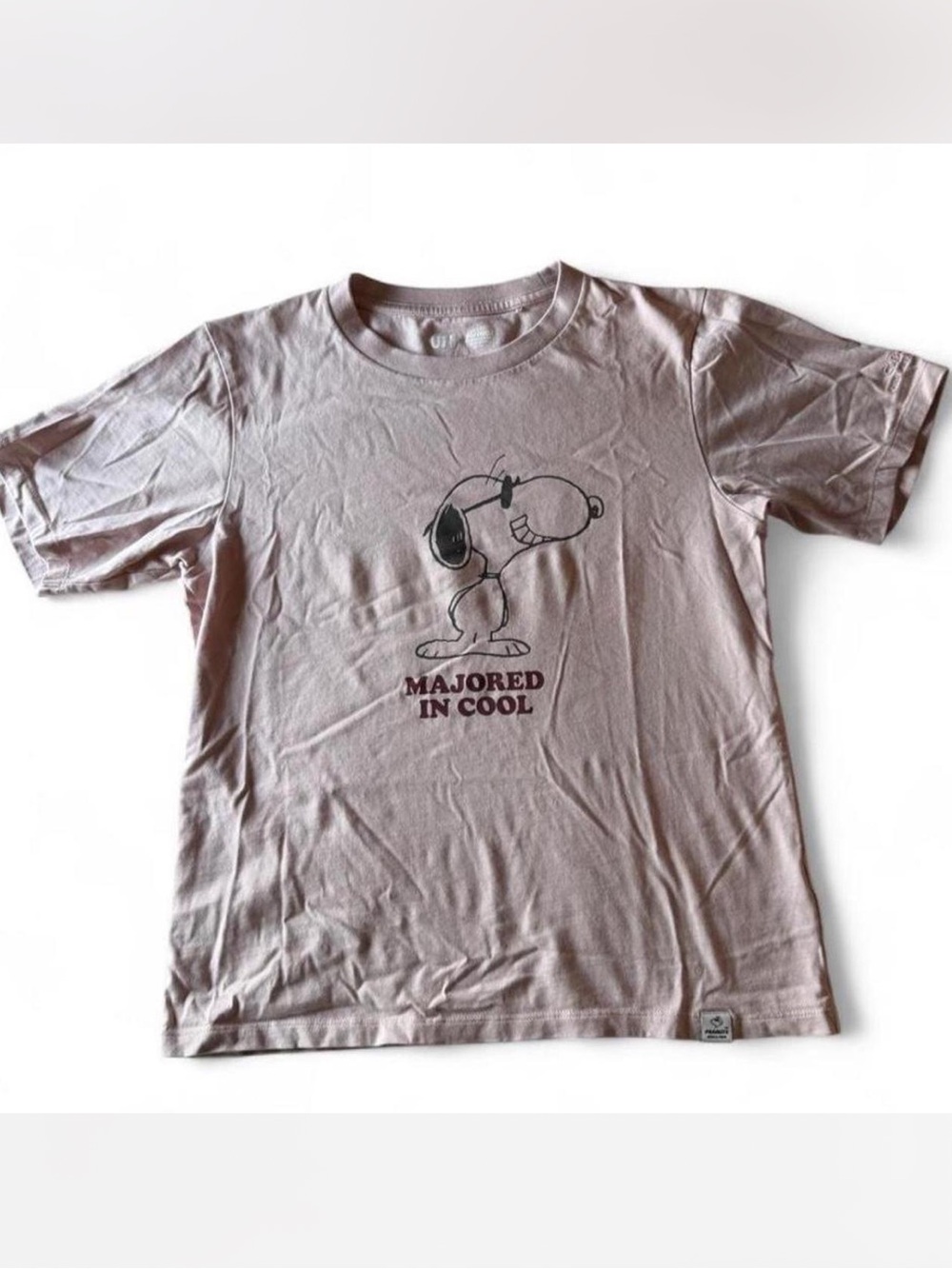 Uniqlo Peanuts Light Pink Short-Sleeve Graphic Tee with Snoopy 'Majored in Cool'